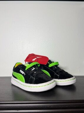 New With Tags Puma Suede “Fruitmates” Toddler Sneakers Black & Green